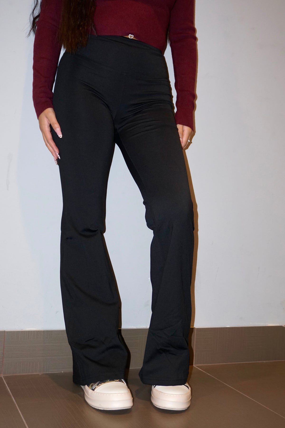 Pantalone Flare